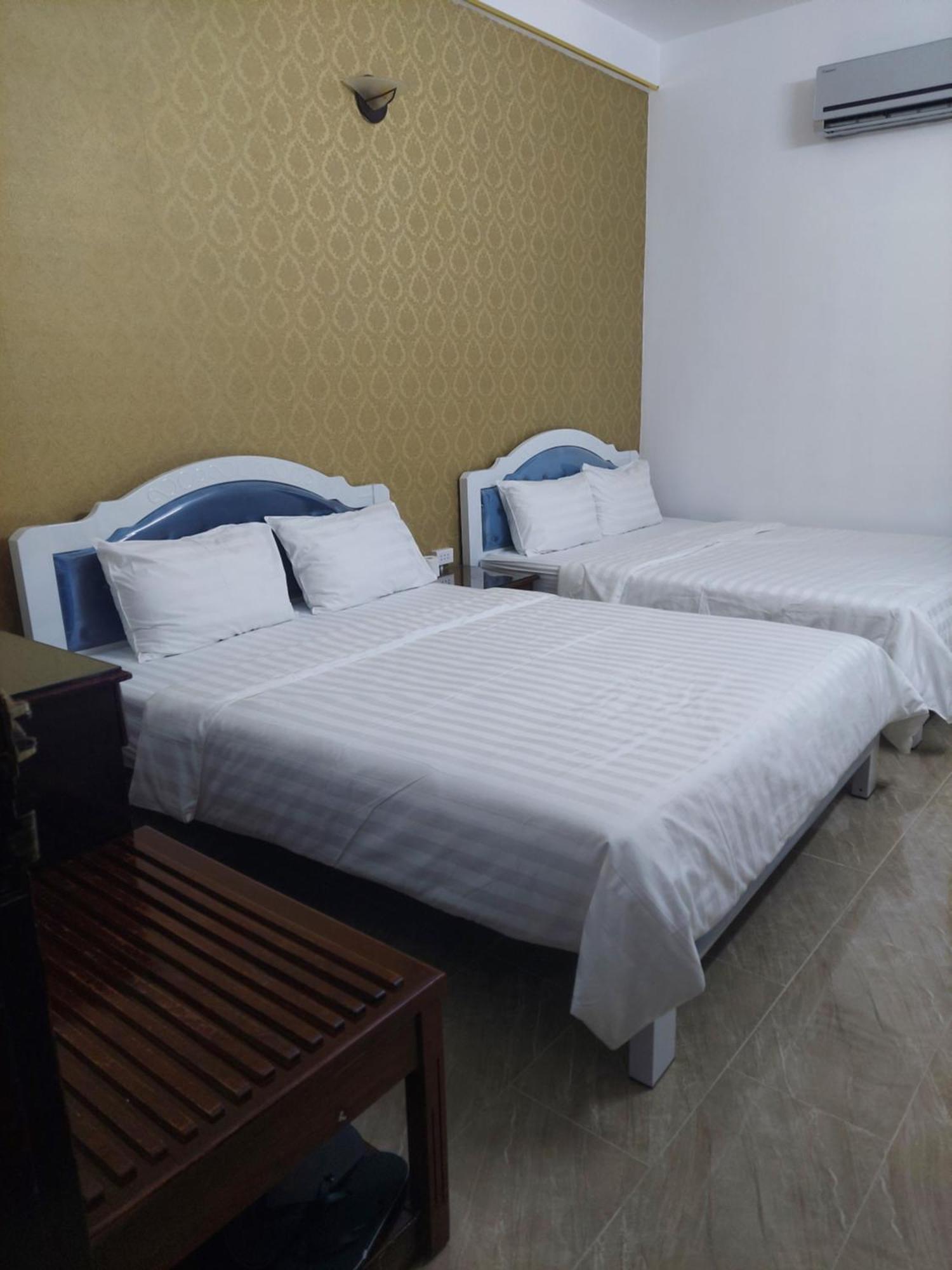Khach San Trung Mai Hotel Ho Chi Minh City Exterior photo