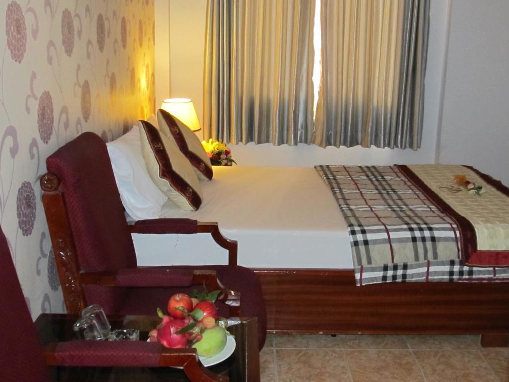 Khach San Trung Mai Hotel Ho Chi Minh City Room photo